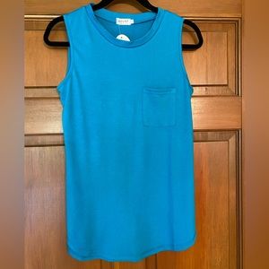 Hount Top Turquoise S NWT